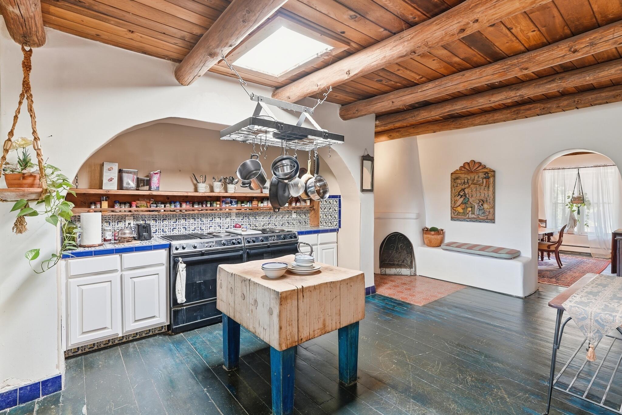 150 Reed Lane Corrales, NM 87048 - Photo 2 of 29 Gallery Image 2