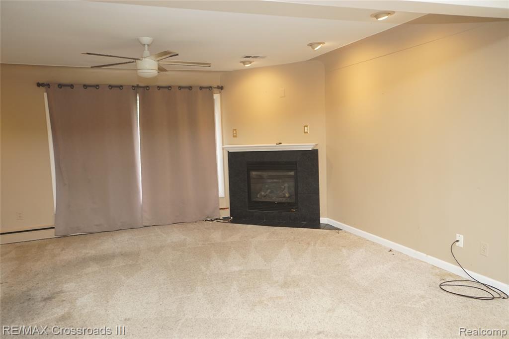 6785 Belleville Road Belleville, MI 48111 - Photo 3 of 14 Gallery Image 3