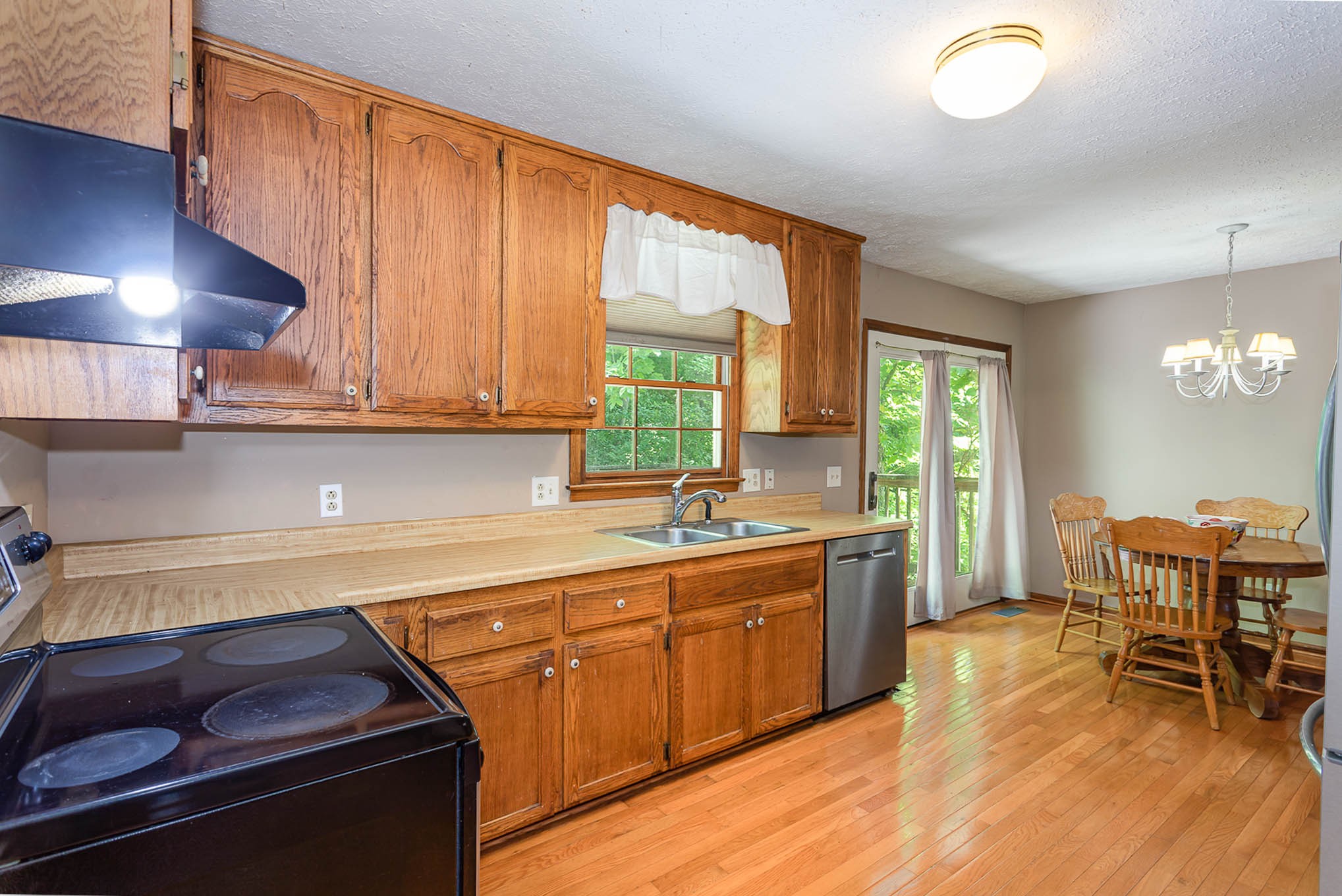 795 Lake Ridge Court Springfield, TN 37172 - Photo 9 of 29 Gallery Image 9