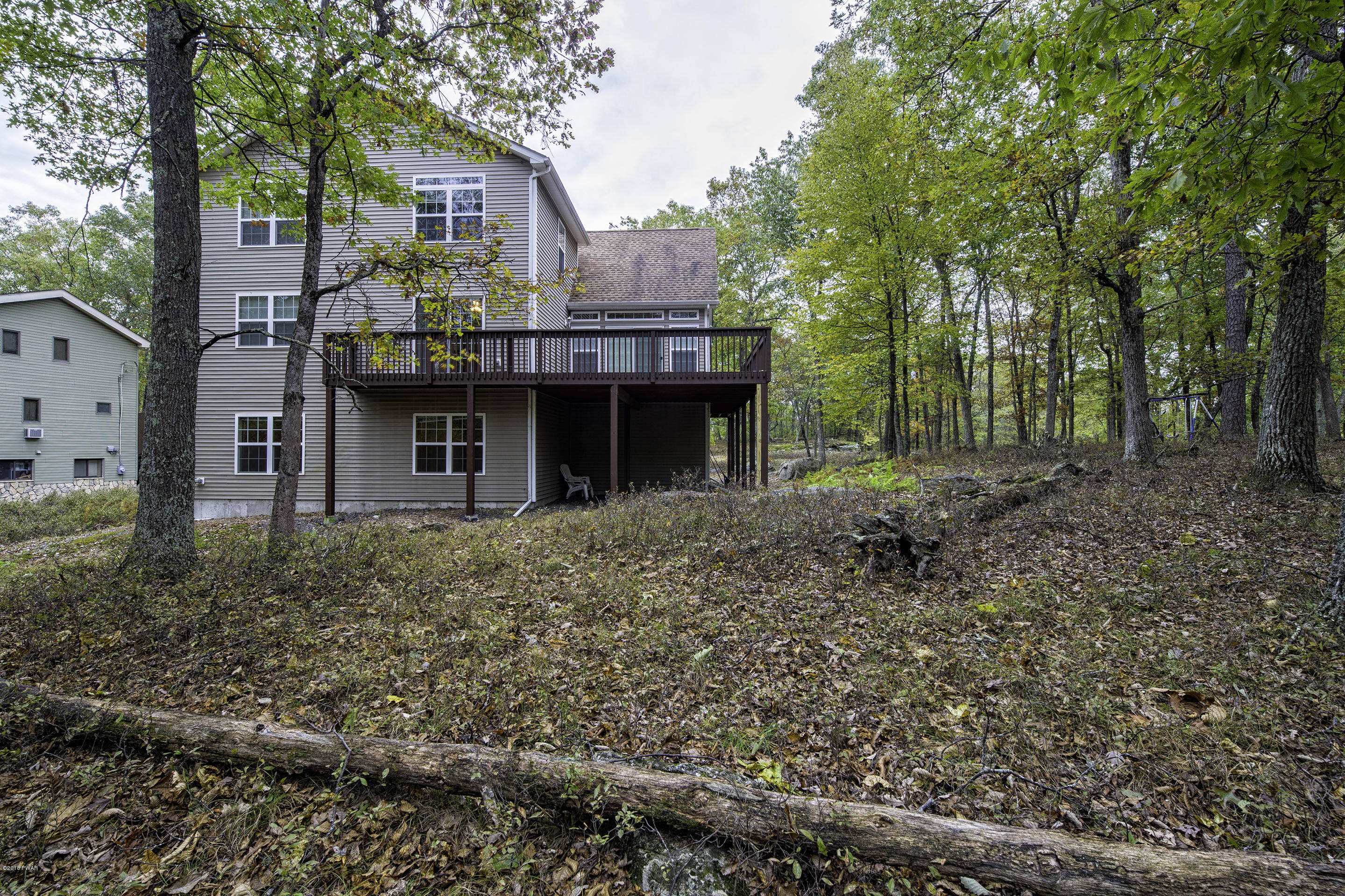 121 Perch Road Lackawaxen, PA 18435 - Photo 4 of 40 Large Backyard