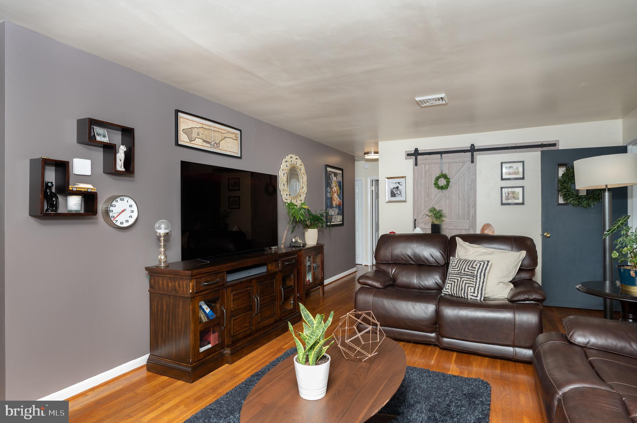 1755 Clearview Road Pottstown, PA 19464 - Photo 11 of 49 Refreshed Original Hardwood