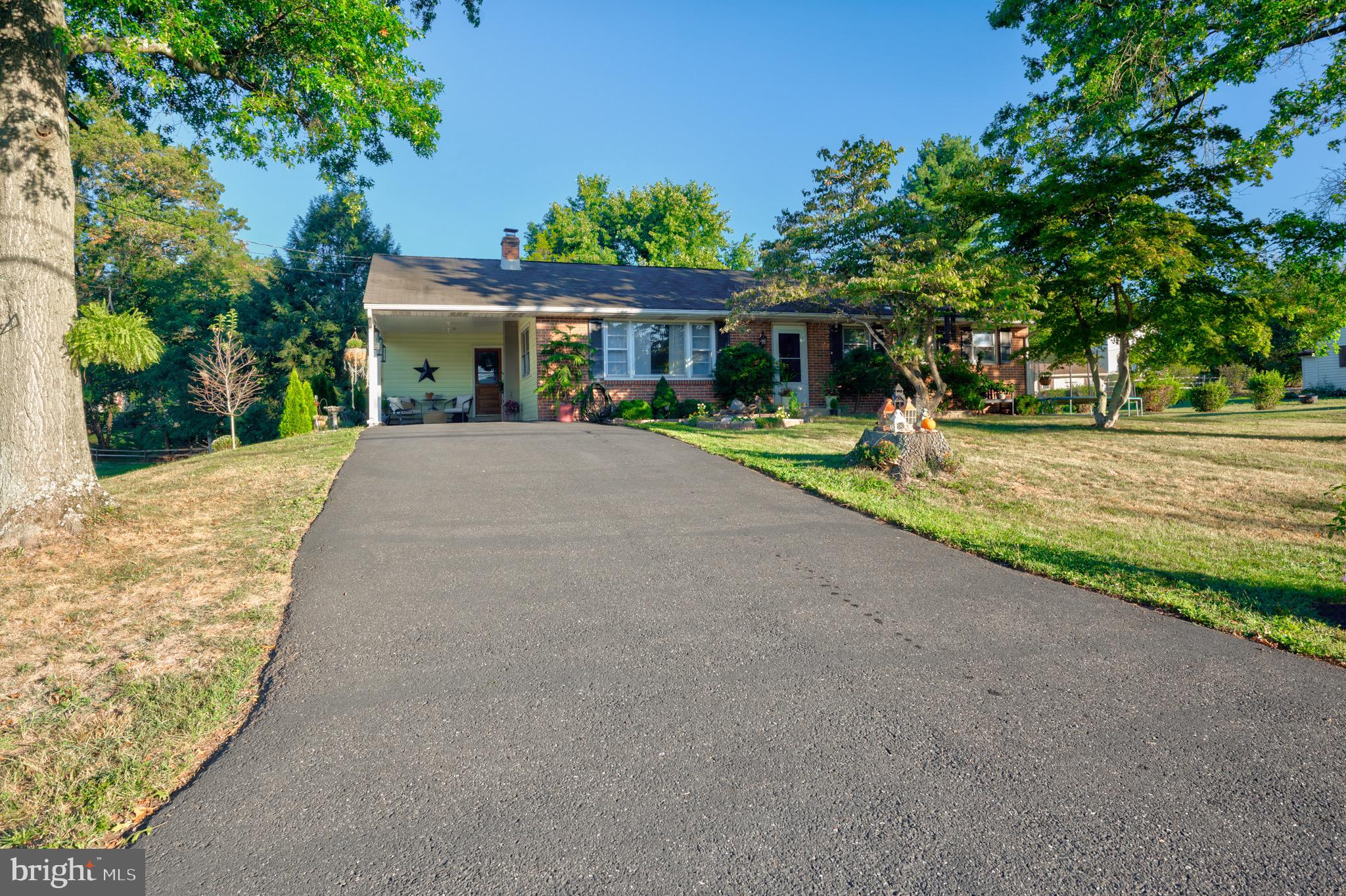 1755 Clearview Road Pottstown, PA 19464 - Photo 4 of 49 Spacious Driveway, Gracious Front Yard