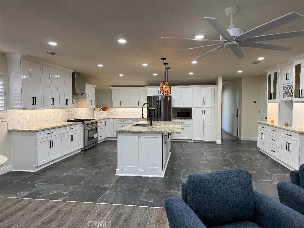 11645 Roma Street Santa Fe Springs, CA 90670 - Photo 3 of 30 Gallery Image 3