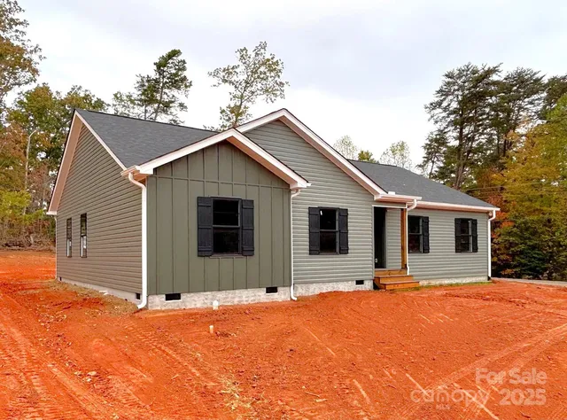 $339,900 | 3106 Alden Starnes Road, Granite Falls, NC 28630