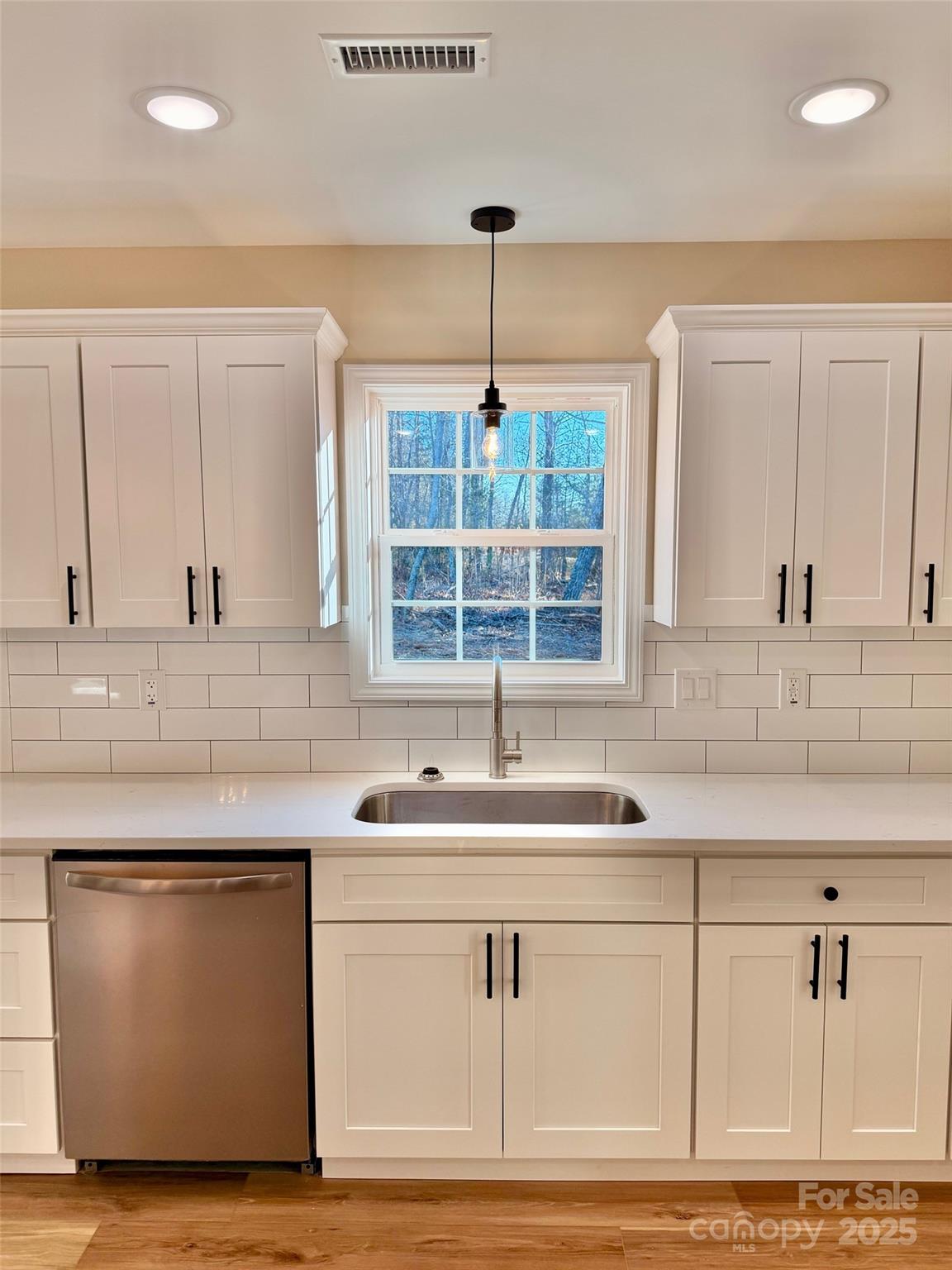 3106 Alden Starnes Road Granite Falls, NC 28630 - Photo 5 of 20