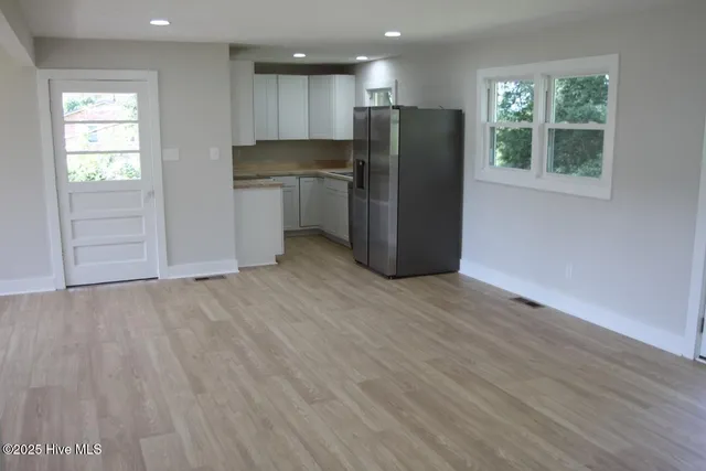 $169,900 | 91 North Elmhurst Street, Clarkton, NC 28433