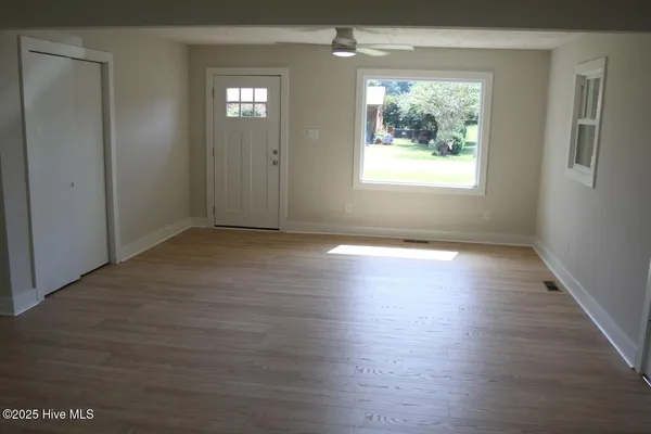 $155,000 | 91 North Elmhurst Street, Clarkton, NC 28433