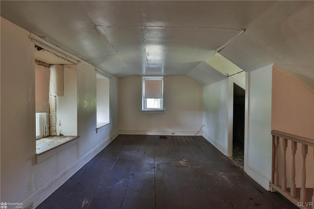 1812 Rosenberger Road Quakertown, PA 18951 - Photo 23 of 47 House Apt-Main room 2nd floor