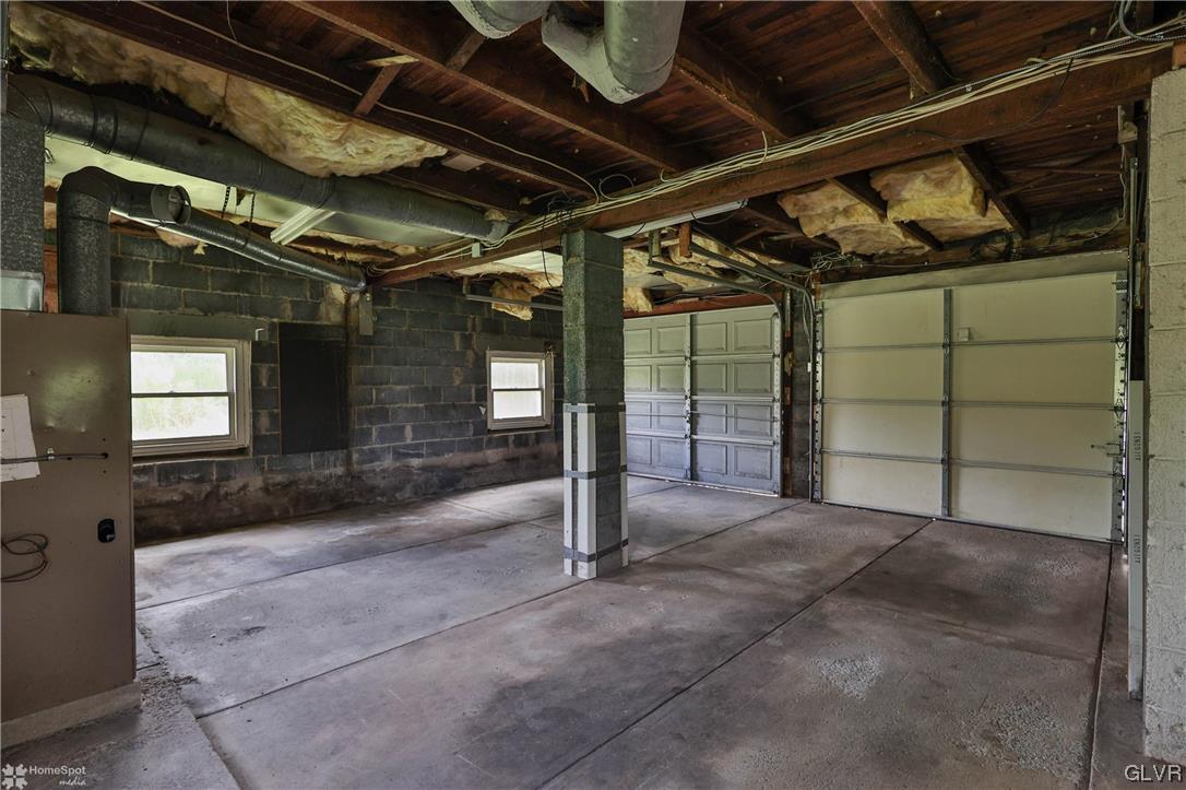 1812 Rosenberger Road Quakertown, PA 18951 - Photo 36 of 47 Garage