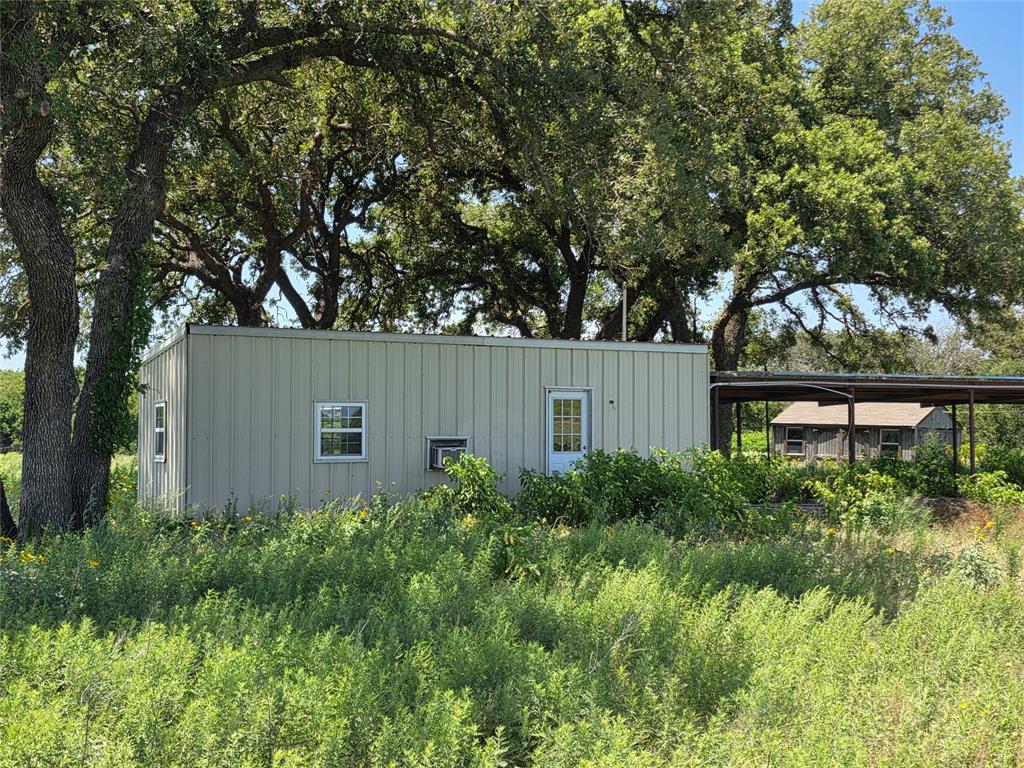 1000 County Road 375 Rising Star, TX 76471 - Photo 7 of 40