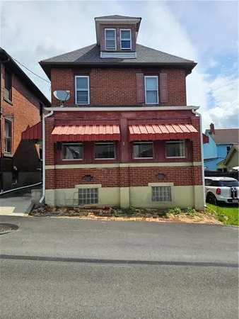 $99,000 | 924 Summit Street, Tarentum, PA 15084