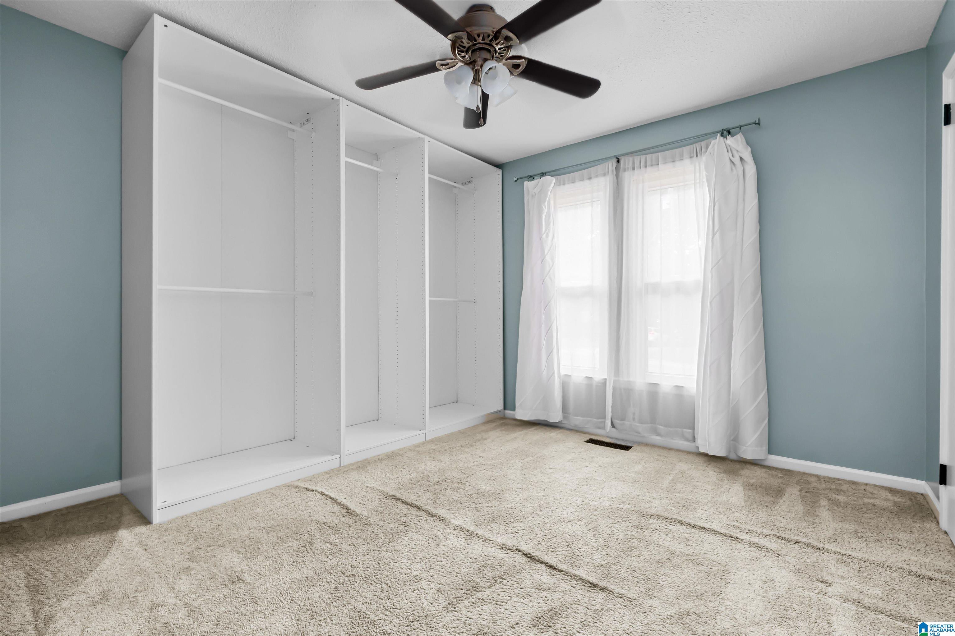 912 Colonial Drive Alabaster, AL 35007 - Photo 34 of 58