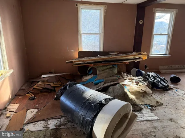 $14,900 | 224 East 6th Street, Emporium, PA 15834