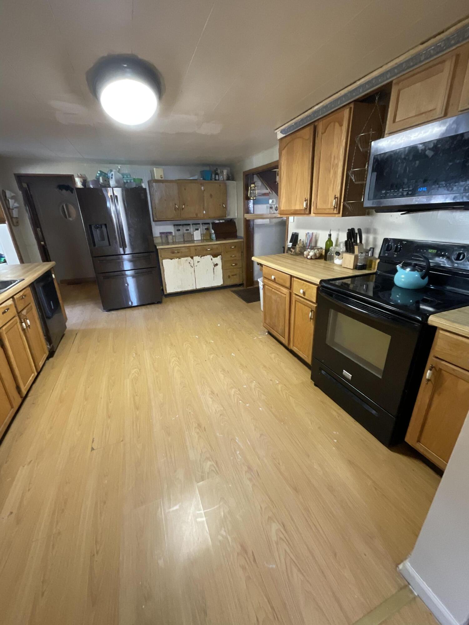 180 Holly Fork Road Morehead, KY 40351 - Photo 11 of 28 B45355C3-D118-4E98-AD02-63FA38EA471F
