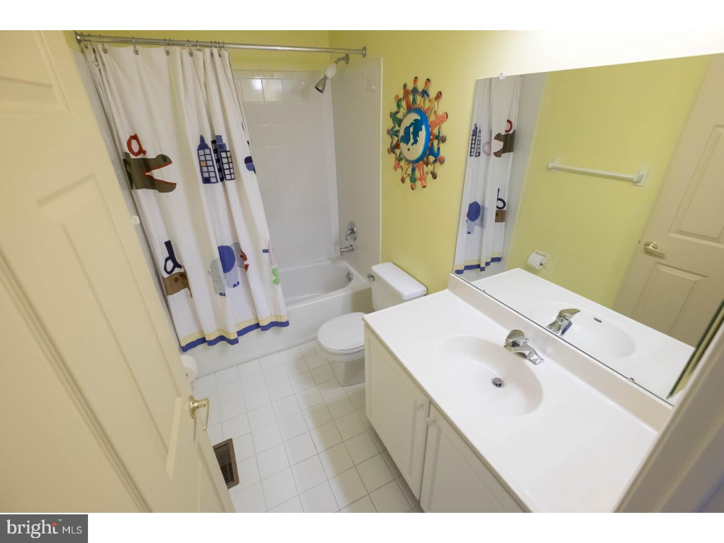 85 Chapel Hill Road Mount Laurel, NJ 08054 - Photo 18 of 25 Bathroom