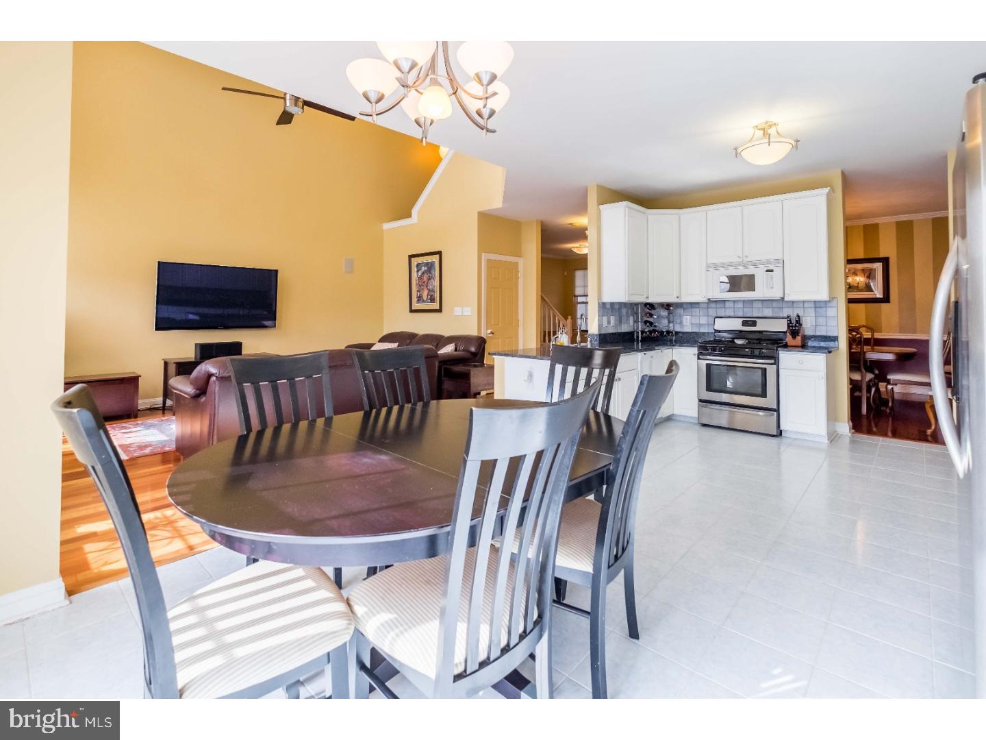 85 Chapel Hill Road Mount Laurel, NJ 08054 - Photo 6 of 25 Kitchen