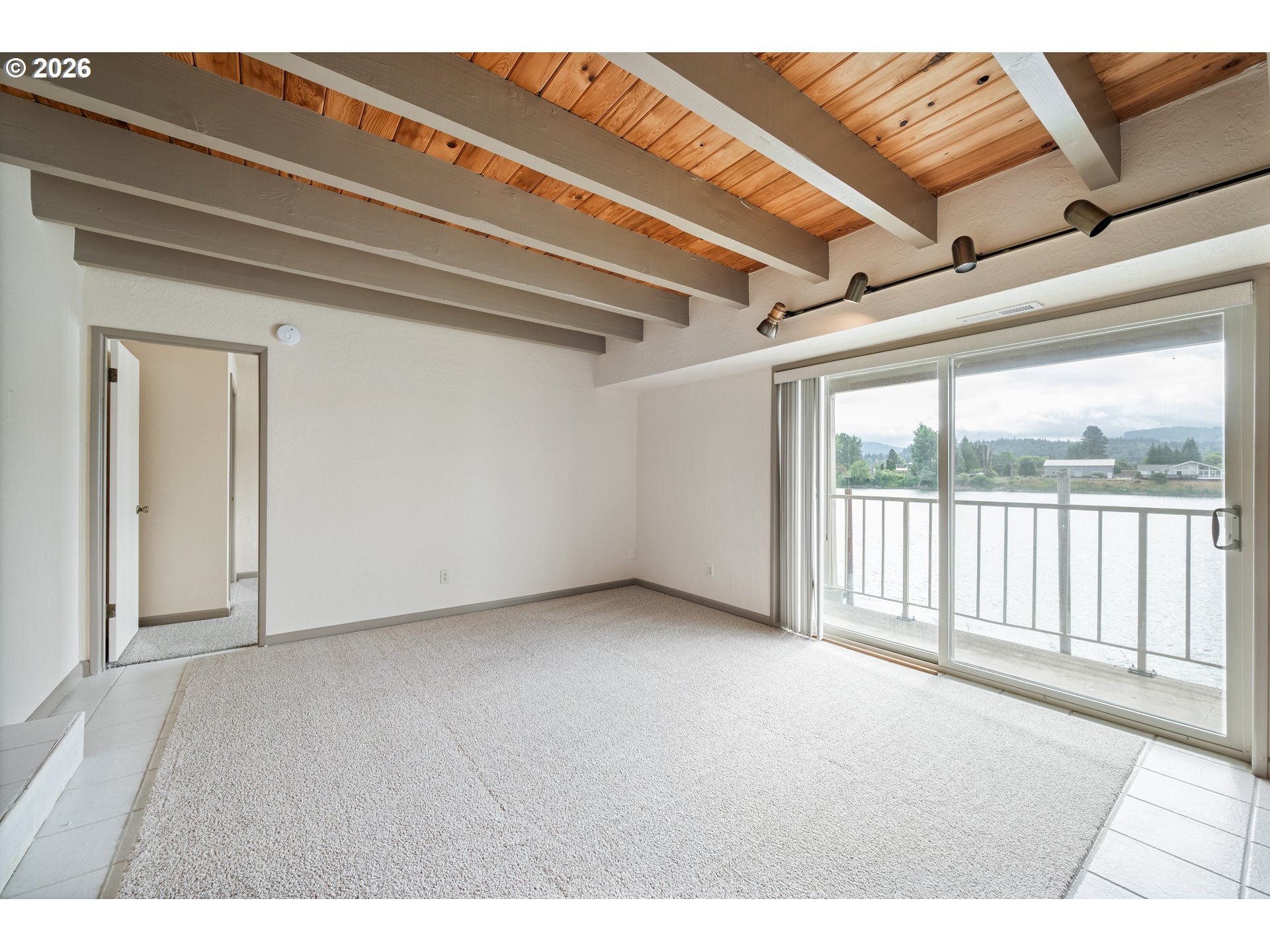 1310 River Road, Unit 2 Longview, WA 98632 - Photo 17 of 38 Gallery Image 17