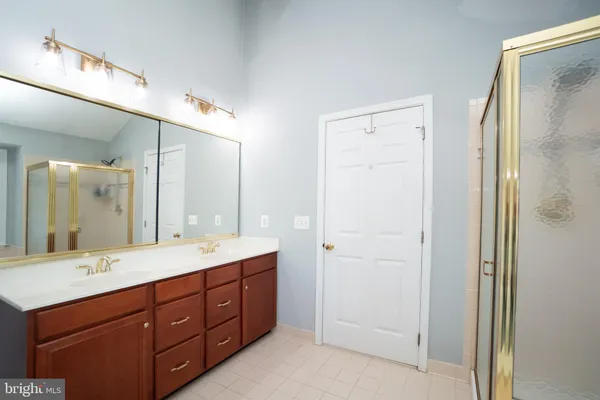 $639,900 | 5603 Wheelwright Way, Haymarket, VA 20169