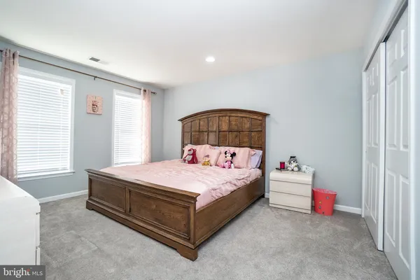 $639,900 | 5603 Wheelwright Way, Haymarket, VA 20169
