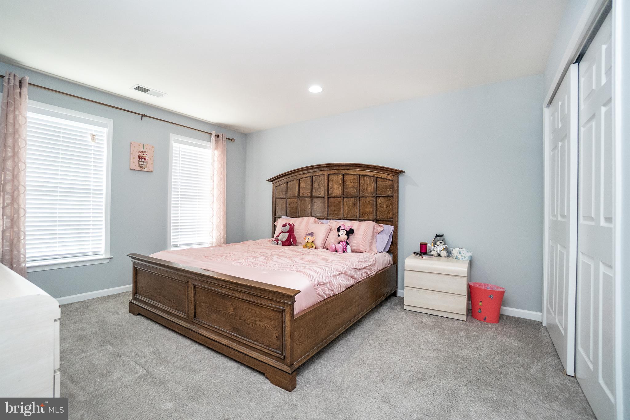 5603 Wheelwright Way Haymarket, VA 20169 - Photo 28 of 65 Bedroom 2