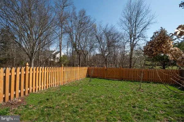 $639,900 | 5603 Wheelwright Way, Haymarket, VA 20169