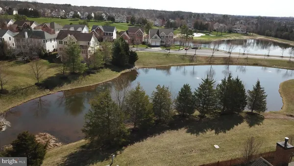 $639,900 | 5603 Wheelwright Way, Haymarket, VA 20169