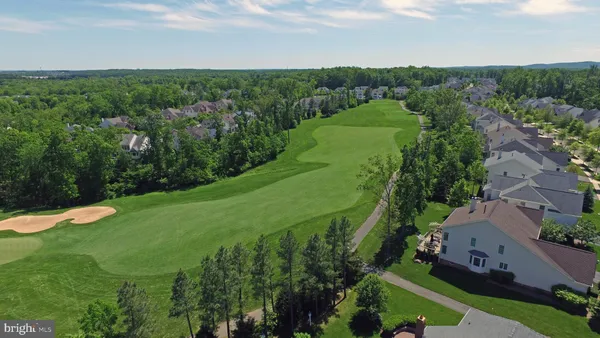 $639,900 | 5603 Wheelwright Way, Haymarket, VA 20169