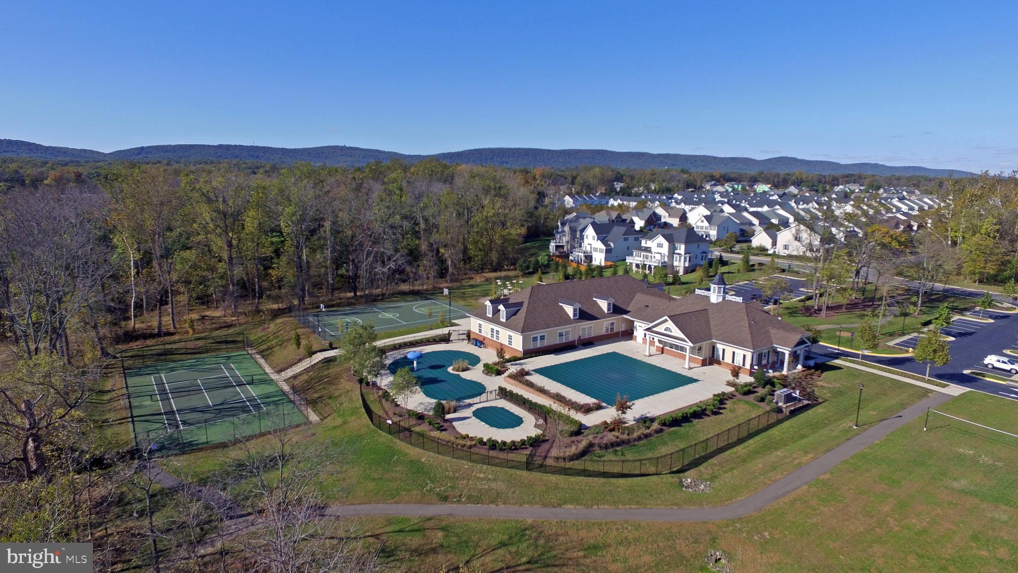 5603 Wheelwright Way Haymarket, VA 20169 - Photo 62 of 65 Pool