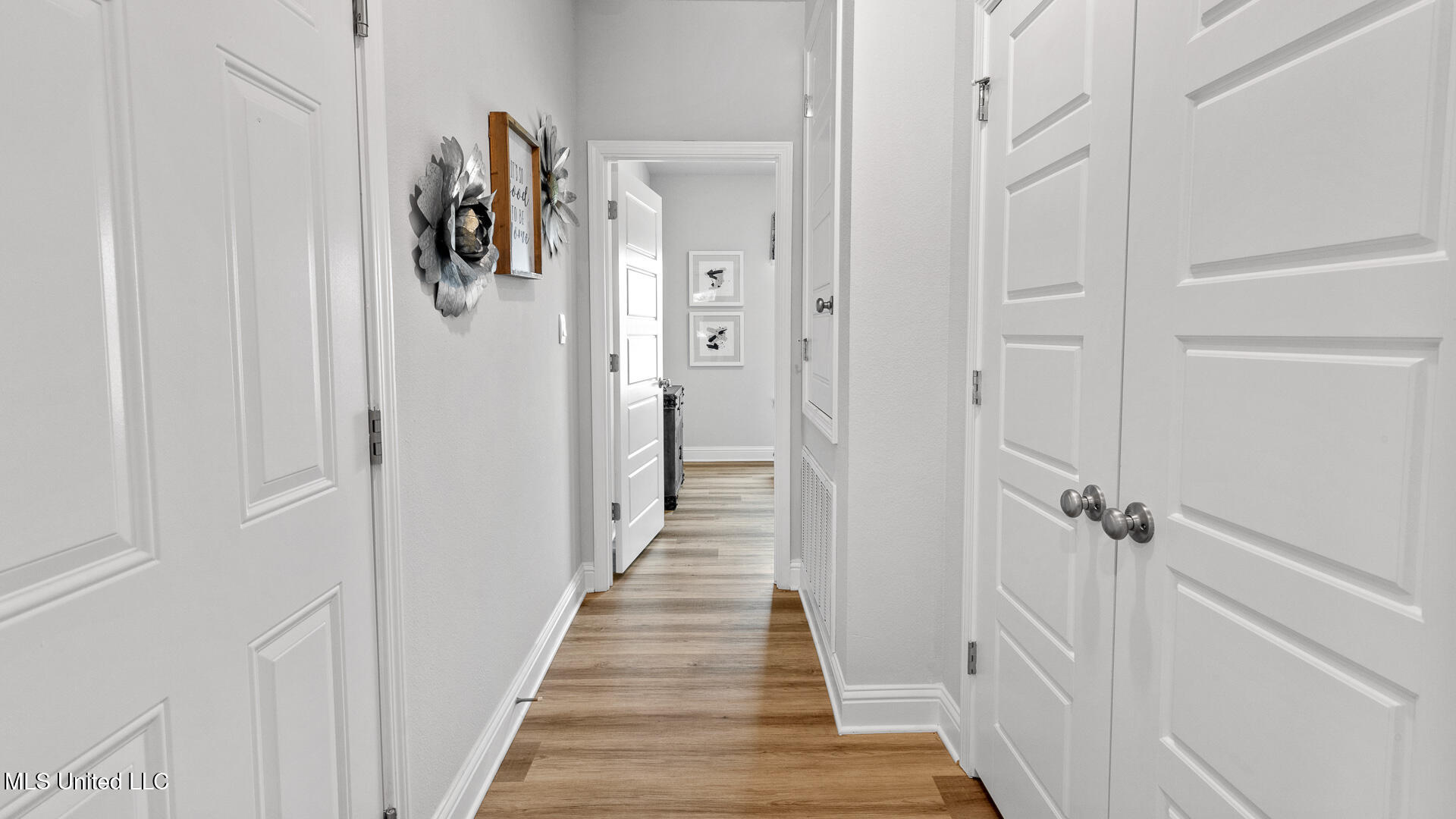 18377 Spring Hill Drive Saucier, MS 39574 - Photo 9 of 28 8