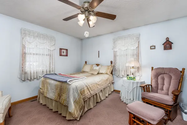 $325,000 | 334 South Oak Lane, Streator, IL 61364