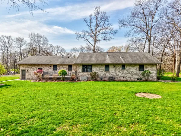 $325,000 | 334 South Oak Lane, Streator, IL 61364