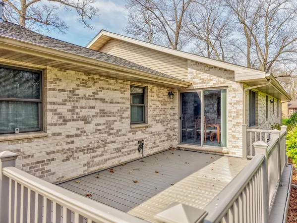 $325,000 | 334 South Oak Lane, Streator, IL 61364