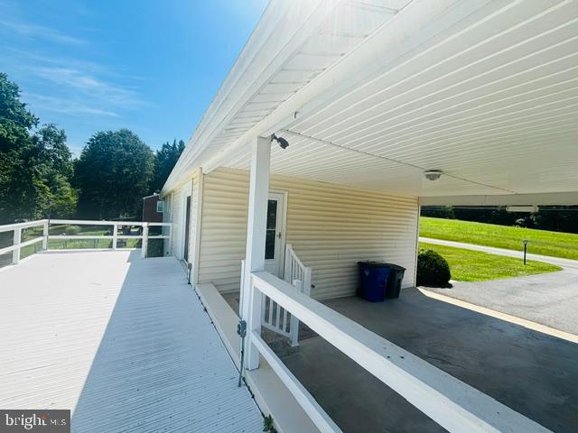 6942 Linganore Road Frederick, MD 21701 - Photo 12 of 60