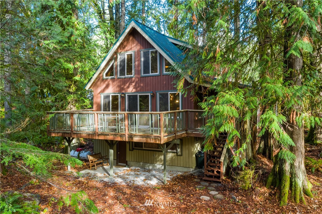 14005 Welcome Road Glacier, WA 98244 - Photo 1 of 39 Gallery Image 1