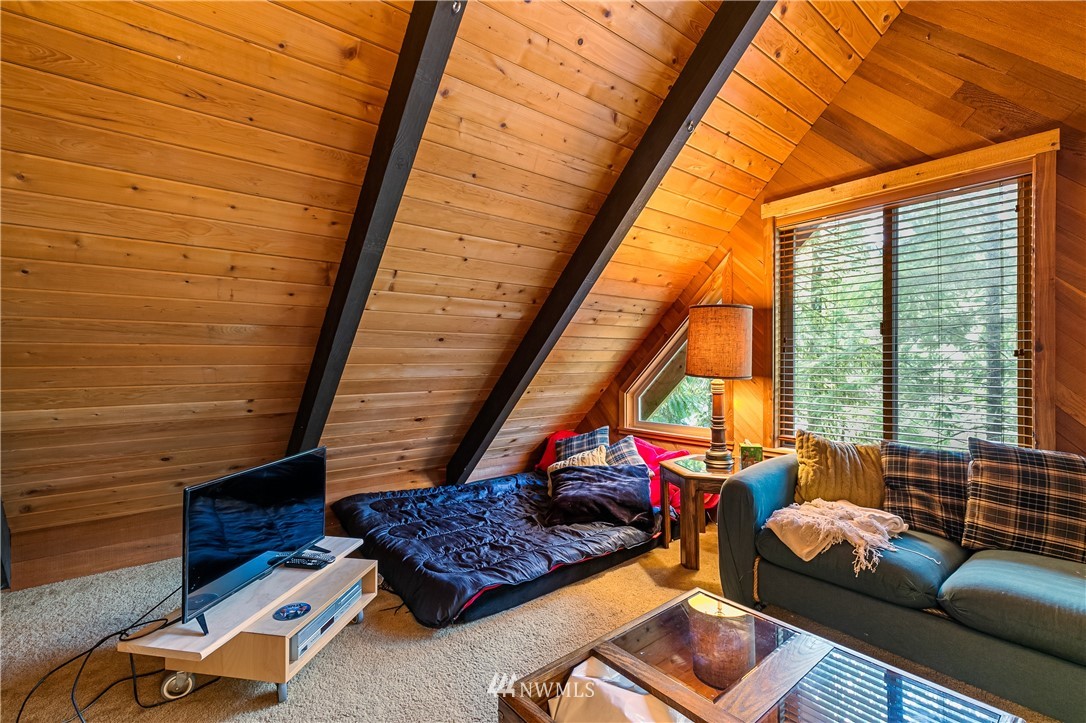 14005 Welcome Road Glacier, WA 98244 - Photo 26 of 39 Gallery Image 26