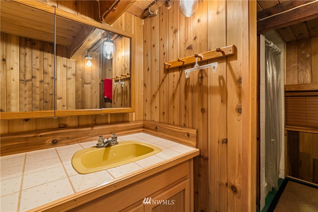 14005 Welcome Road Glacier, WA 98244 - Photo 34 of 39 Gallery Image 34