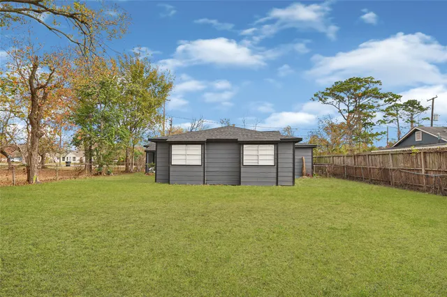 $215,000 | 831 Becker Street, Channelview, TX 77530