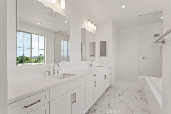 $1,865,409 | 1670 Amanda Lane, Escondido, CA 92025
