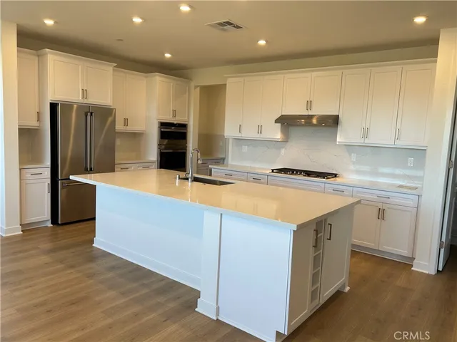 $1,865,409 | 1670 Amanda Lane, Escondido, CA 92025