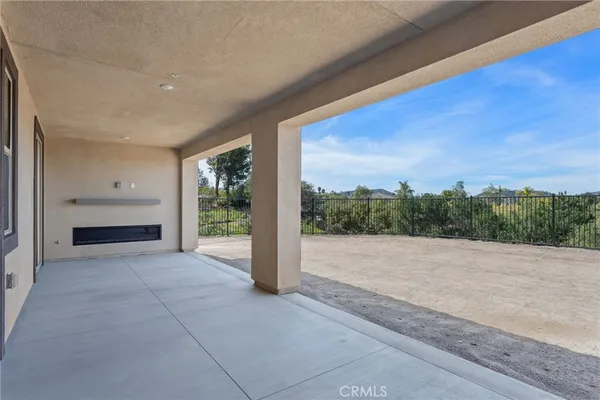 $1,865,409 | 1670 Amanda Lane, Escondido, CA 92025