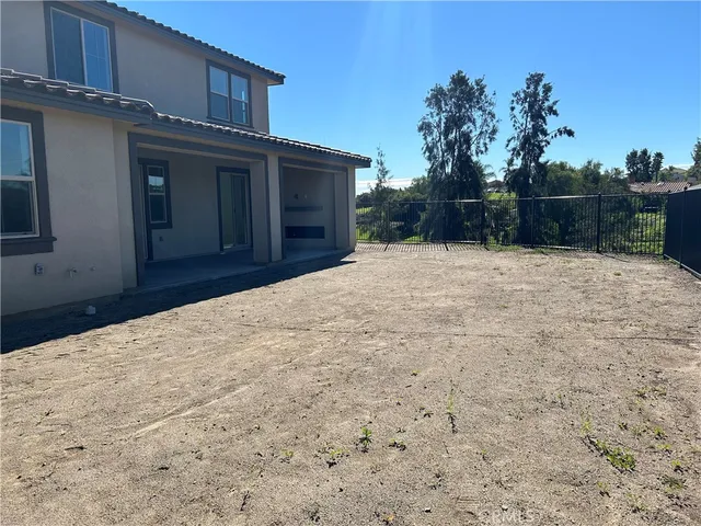 $1,865,409 | 1670 Amanda Lane, Escondido, CA 92025