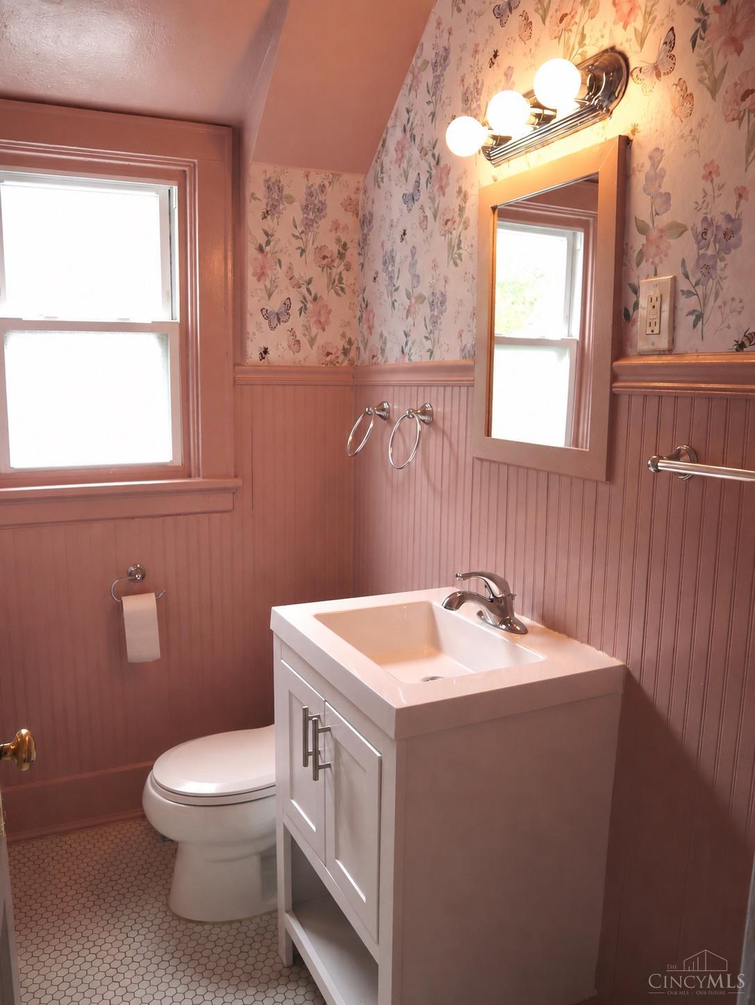 3616 Madison Road Cincinnati, OH 45209 - Photo 17 of 25