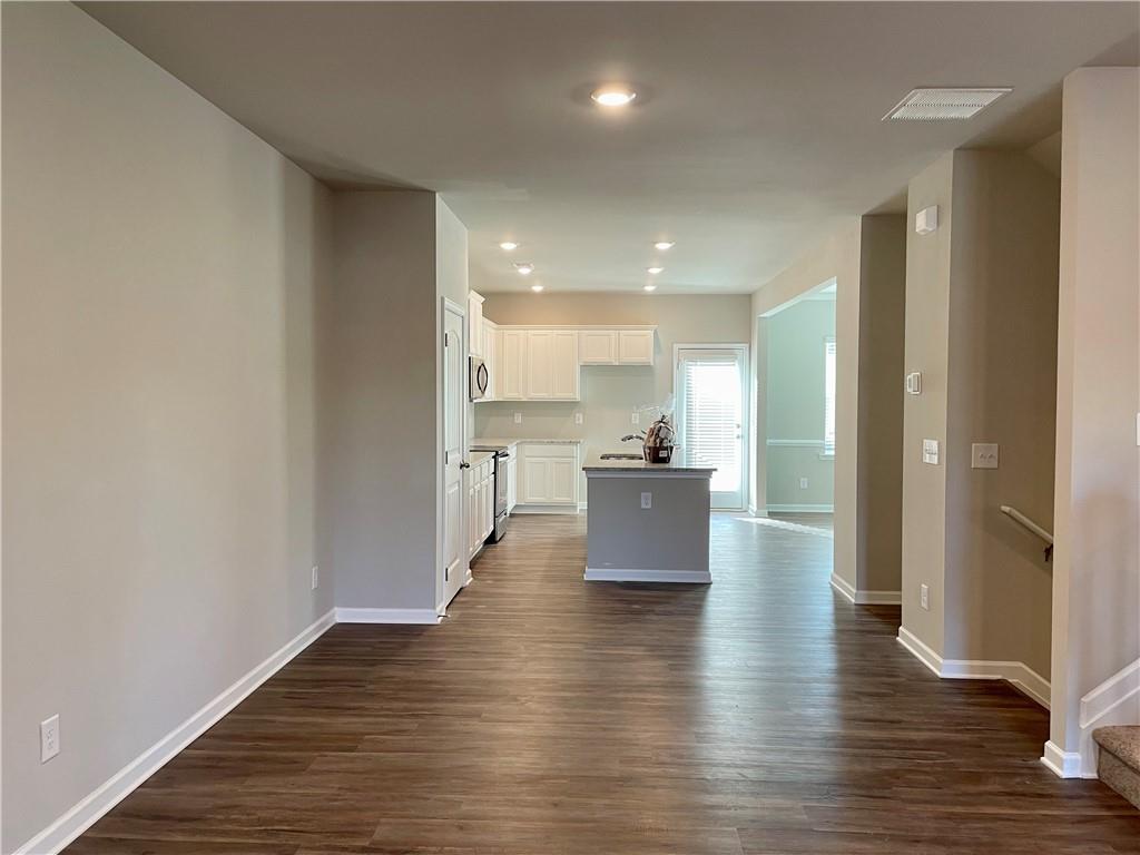 511 Ruths Drive Woodstock, GA 30188 - Photo 5 of 14
