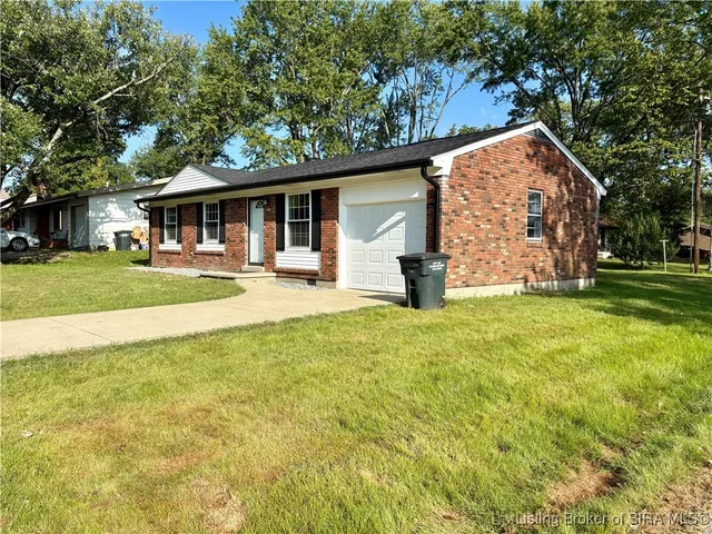 $1,600 | 127 Locust Street, Charlestown, IN 47111