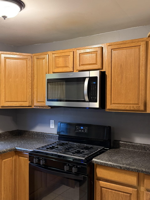 230 East Elm Street Sycamore, IL 60178 - Photo 7 of 26