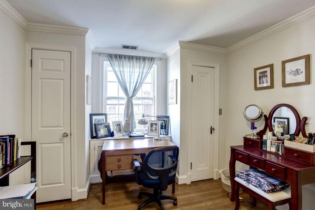 $825,000 | 23 6th Street Northeast, Washington, DC 20002