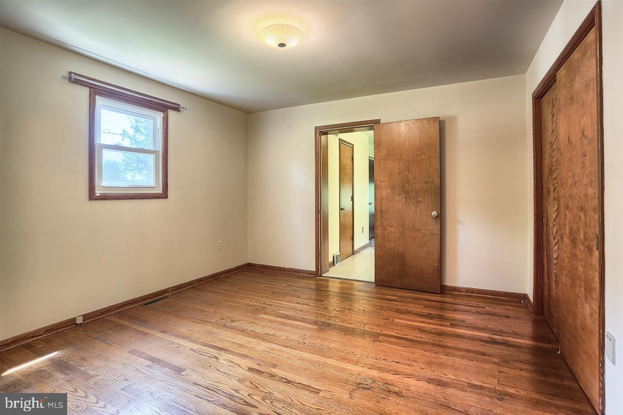 204 Hilltop Road Boiling Springs, PA 17007 - Photo 11 of 25 Gallery Image 11