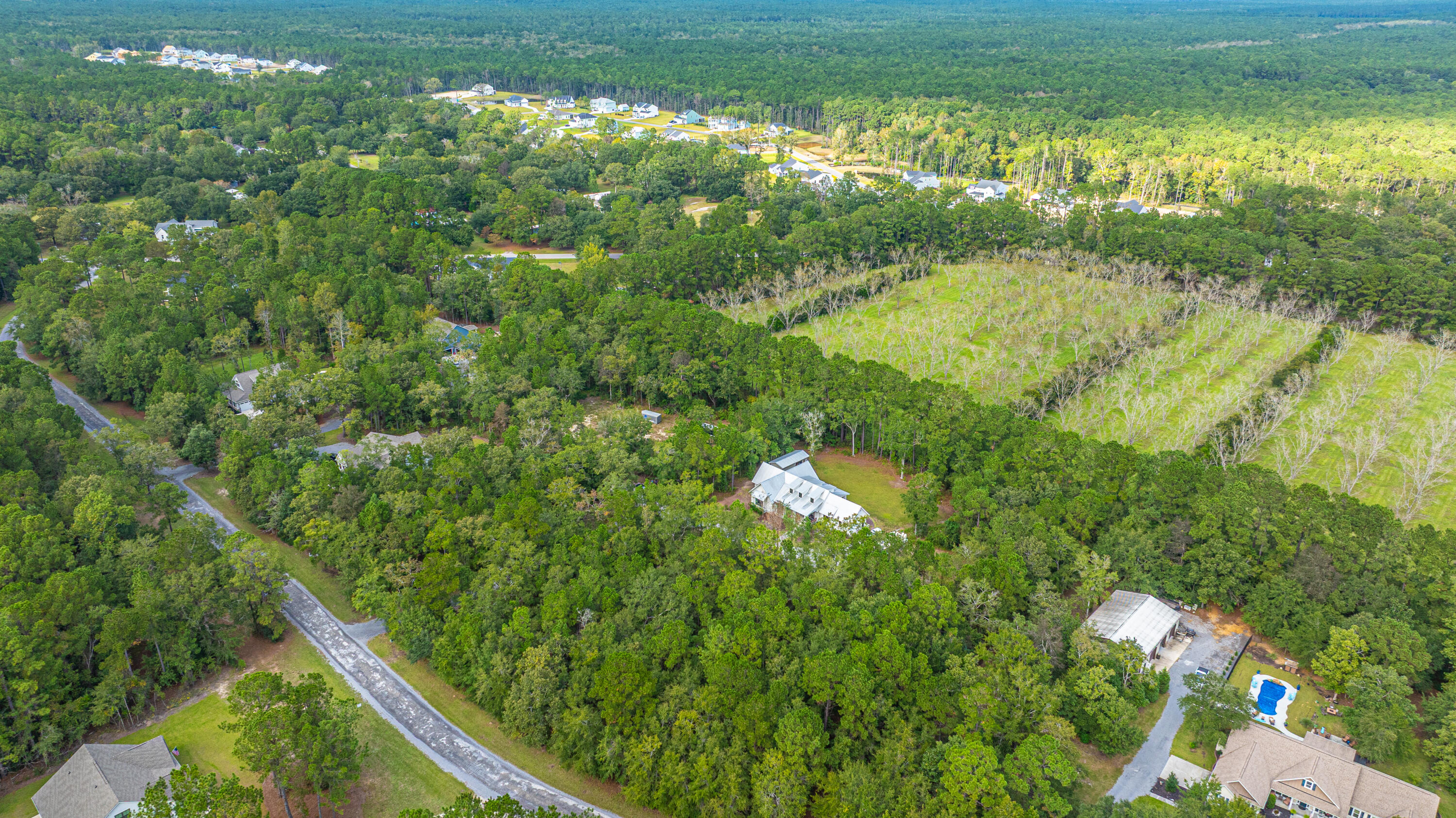 964 Awendaw Lakes Boulevard Awendaw, SC 29429 - Photo 20 of 31 964AwendawLakesBlvd020