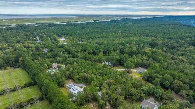 $299,000 | 964 Awendaw Lakes Boulevard, Awendaw, SC 29429