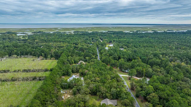 $299,000 | 964 Awendaw Lakes Boulevard, Awendaw, SC 29429